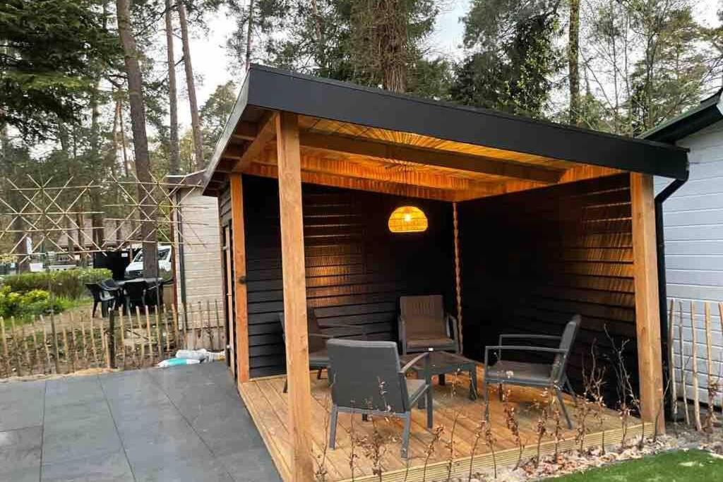 Luxe Veluwse Chalet Te Huur Met Sauna Doornspijk Exterior photo